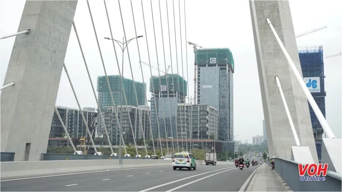 {Bài Tết mùng 30] - Sức bật ấn tượng của TPHCM 2