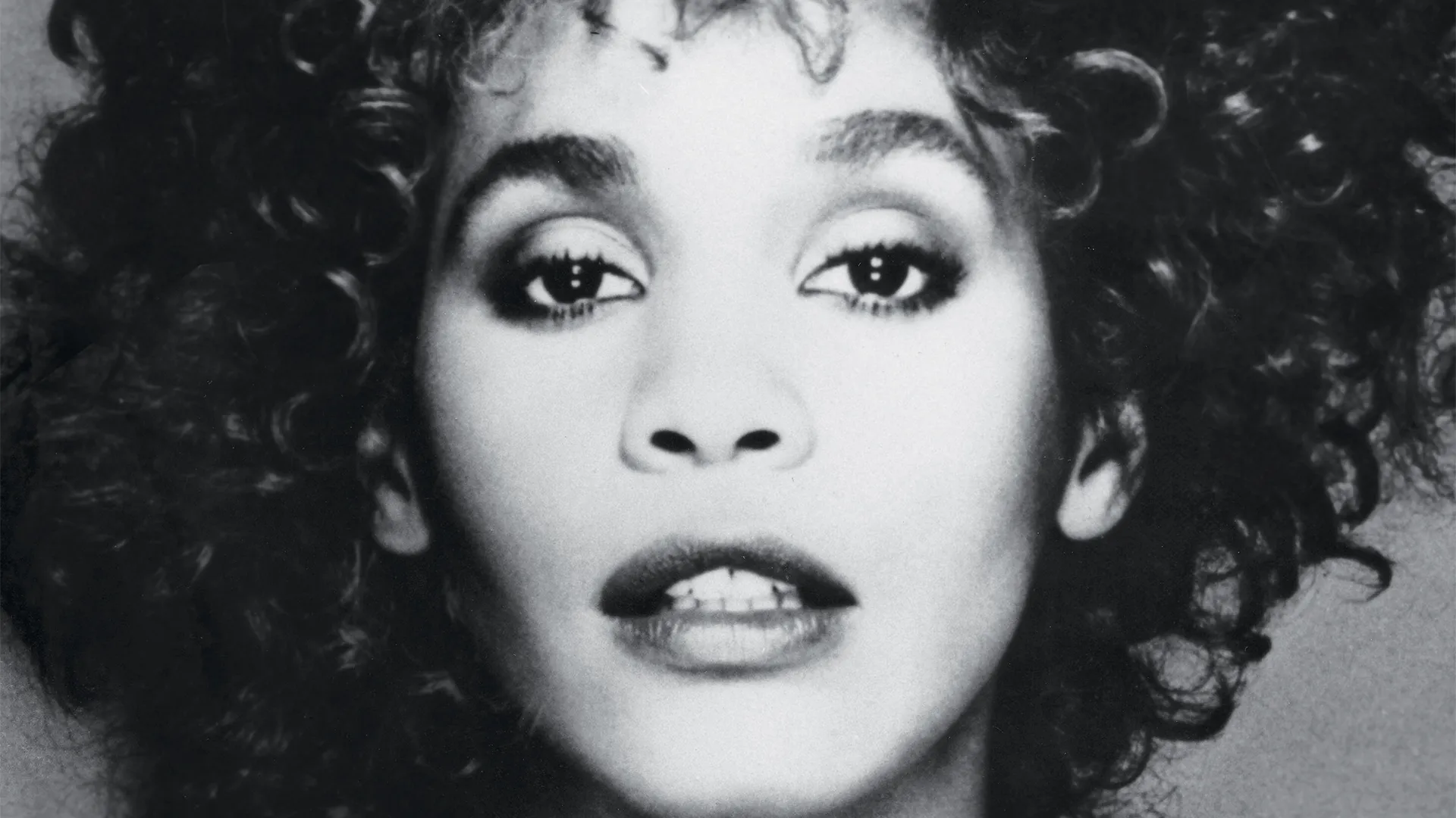 Whitney Houston 