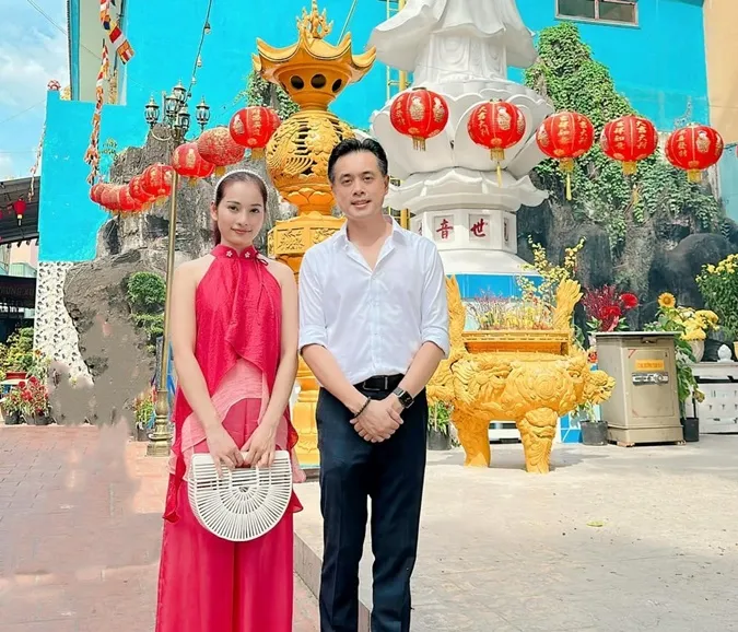 Sao Việt gây chú ý với thời trang đi lễ chùa đầu năm Quý Mão 2023 1