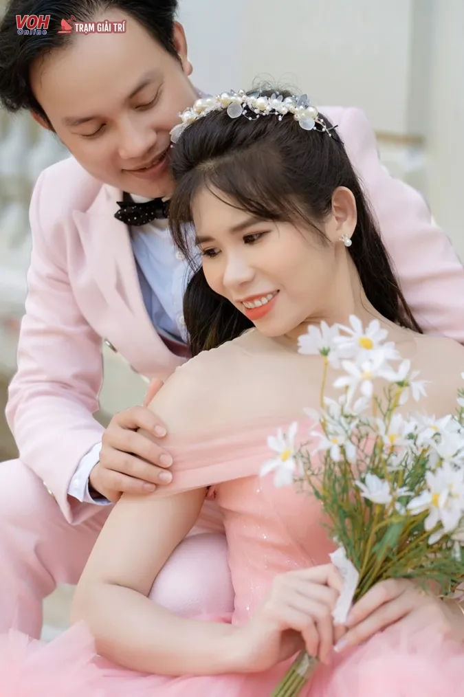 Cặp đôi trai tài gái sắc kết hôn sau 6 tháng được Quyền Linh - Ngọc Lan mai mối 7