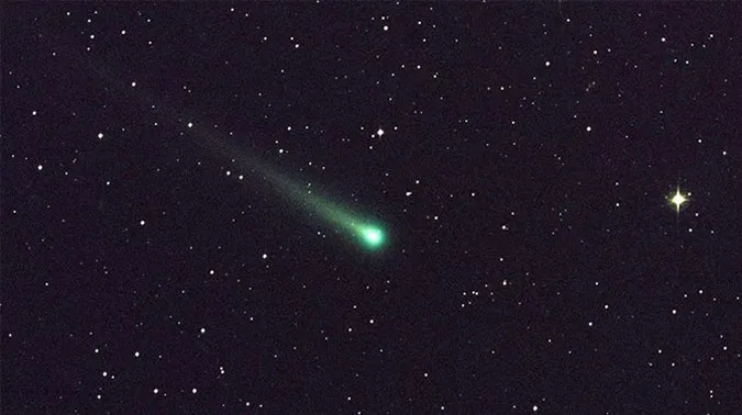 Sao chổi xanh “ghé thăm” Trái đất sau gần 50.000 năm 1