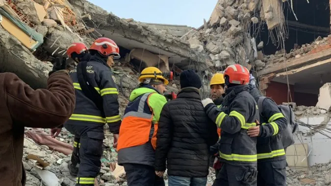 Đội cứu hộ Việt Nam nỗ lực tìm kiếm nạn nhân động đất ở Thổ Nhĩ Kỳ 1