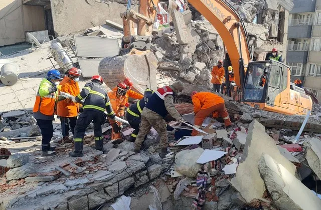 Hỗ trợ gia đình Việt Nam bị ảnh hưởng bởi động đất tại Thổ Nhĩ Kỳ 1