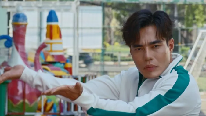 Lê Dương Bảo Lâm tung hot hit mới qua trailer phim “Khi Ta Hai Lăm” 4