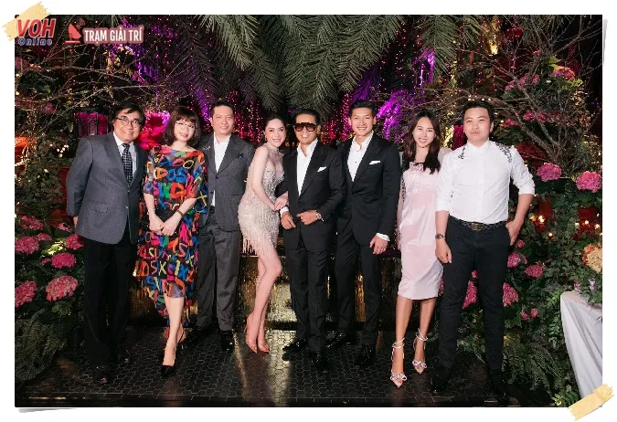 Đoàn Di Băng chơi lớn, chi tiền khủng trong tiệc sinh nhật toàn những gương mặt đình đám của Vbiz 12