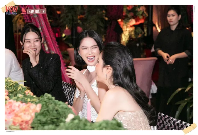 Đoàn Di Băng chơi lớn, chi tiền khủng trong tiệc sinh nhật toàn những gương mặt đình đám của Vbiz 9