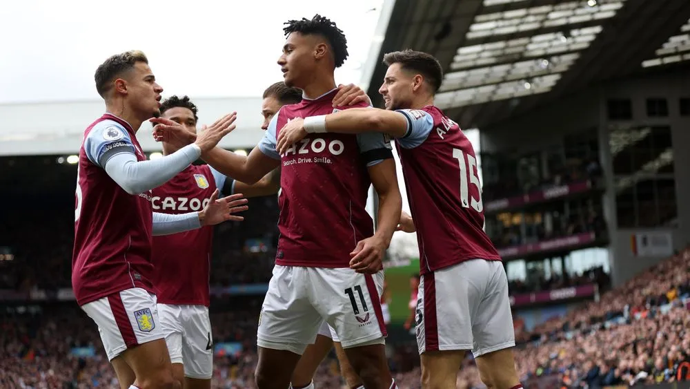 Ngược dòng trên sân Aston Villa, Arsenal tạm chiếm ngôi đầu