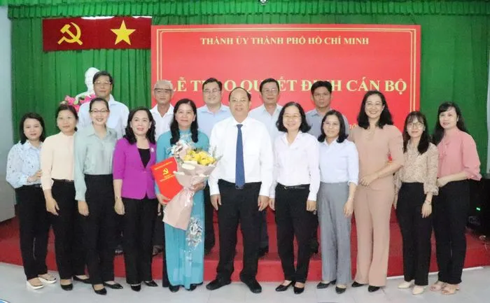 Bà Huỳnh Thị Kim Xuyến giữ chức Phó Bí thư Đảng đoàn Hội Nông dân TPHCM 1