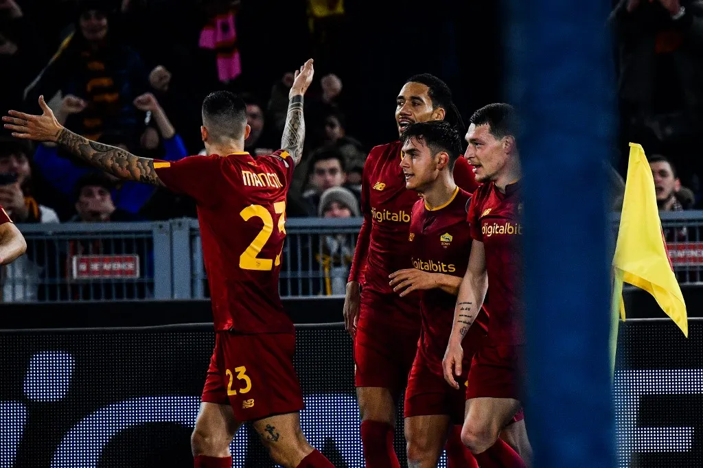 Europa League: Juve và Roma thẳng tiến vào vòng 1/8