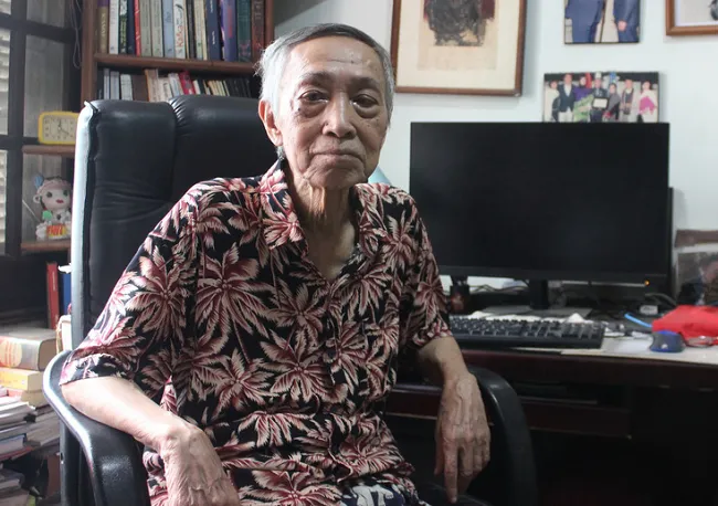Nhà thơ Dương Tường, người dịch Truyện Kiều ra tiếng Anh qua đời 1