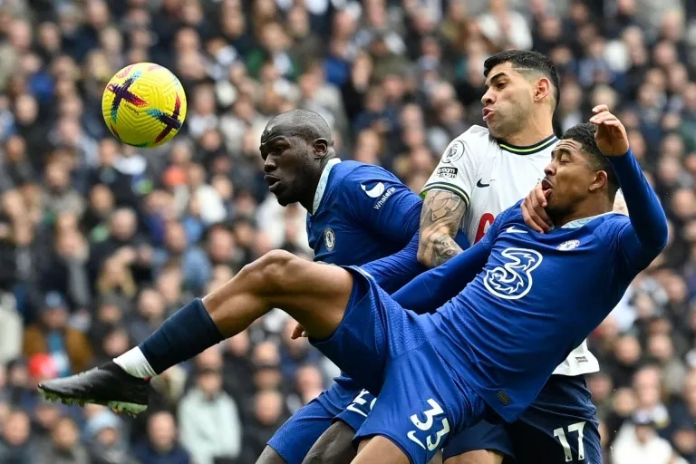 Tottenham đẩy Chelsea chìm sâu vào khủng hoảng