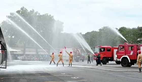 Hà Nội lập tổ liên gia an toàn PCCC và điểm chữa cháy công cộng 1