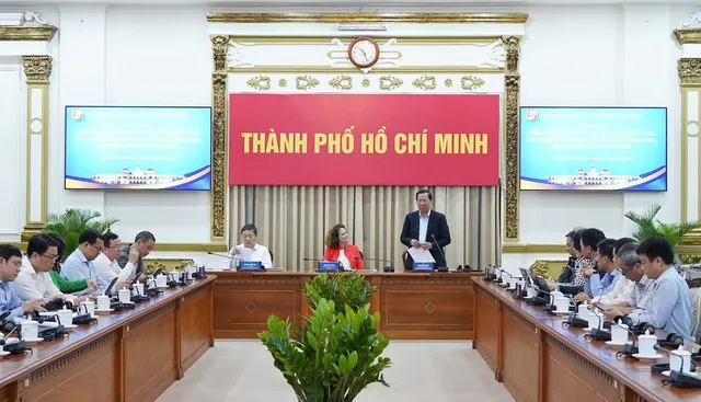 Chủ tịch Phan Văn Mãi: Thành lập trung tâm chuyển đổi số TP trong 6 tháng đầu năm 2023 1