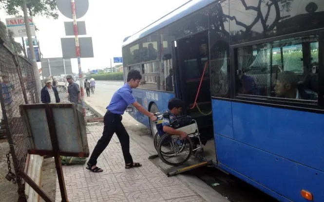 Điểm tin 4/3: Thu hồi 498 tên miền giả mạo để lừa đảo | Phạt xe buýt không nhận chở người khuyết tật 1