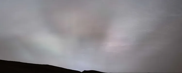 Lần đầu tiên trên Sao Hỏa chụp được ảnh tia sáng từ Mặt Trời 