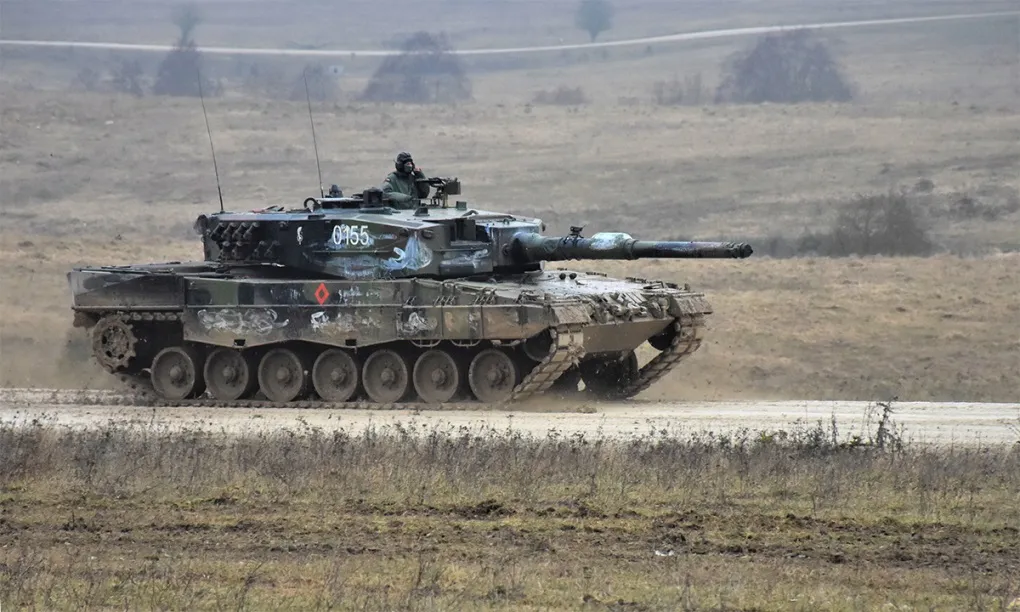Xe tăng Leopard 2A4 