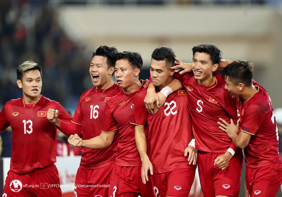 Bóng đá Việt Nam: U23 gặp đối thủ mạnh | Tuyển quốc gia tập kín
