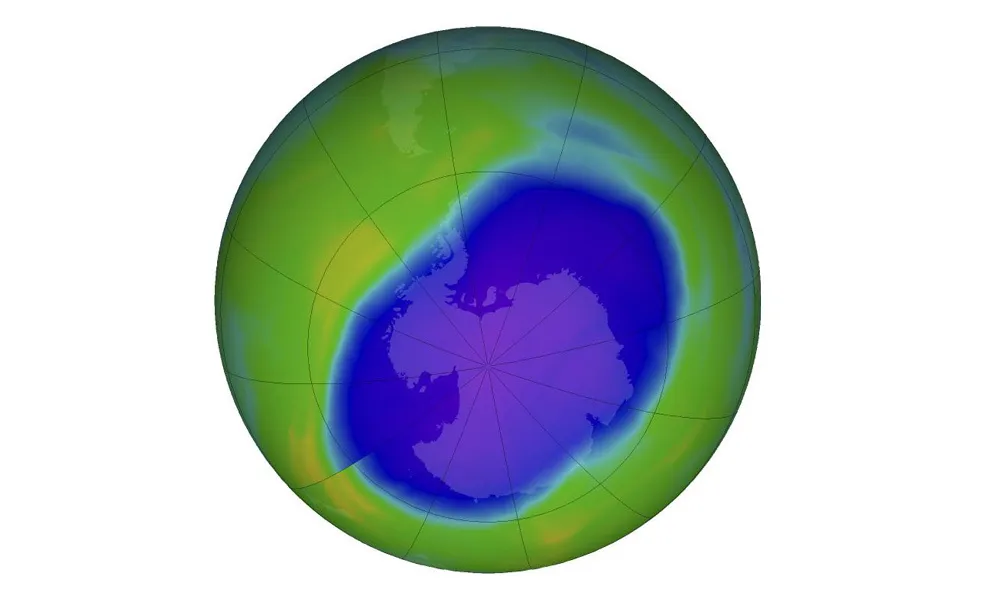 Lỗ thủng tầng ozone rộng thêm 10% vì cháy rừng ở Australia