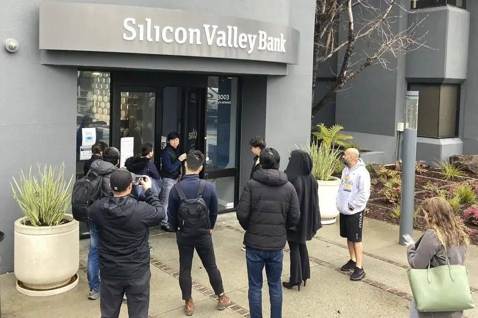 Mỹ: Ngân hàng Silicon Valley chính thức phá sản