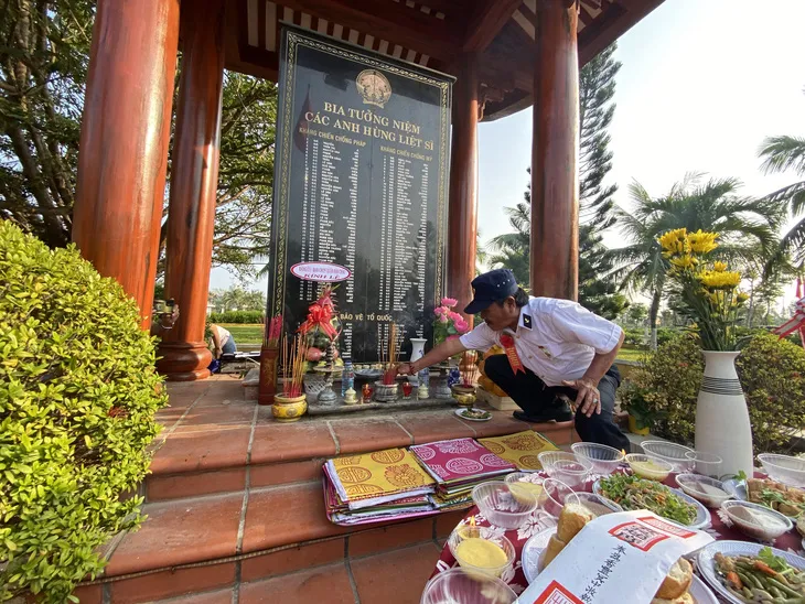 Đà Nẵng tổ chức lễ giỗ, cầu siêu cho vong linh 64 liệt sĩ hy sinh tại Gạc Ma 2