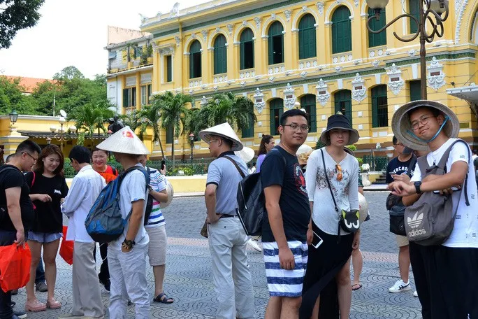 Trung Quốc thỉ điểm đợt 2 mở tour đưa du khách đến Việt Nam 1