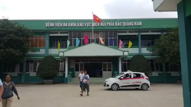 Quảng Nam: 1 người chết, 3 người nhập viện sau khi ăn tiệc 1