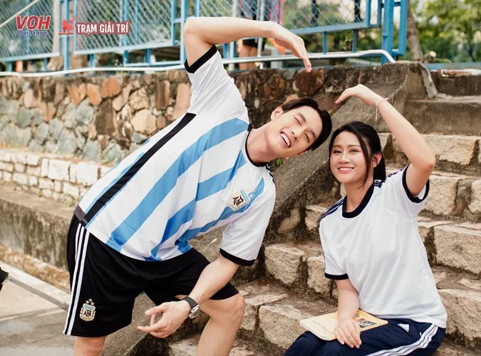 MC thể thao Mai Anh đẹp ngọt ngào, giọng hát đầy cảm xúc trong MV đầu tay 5