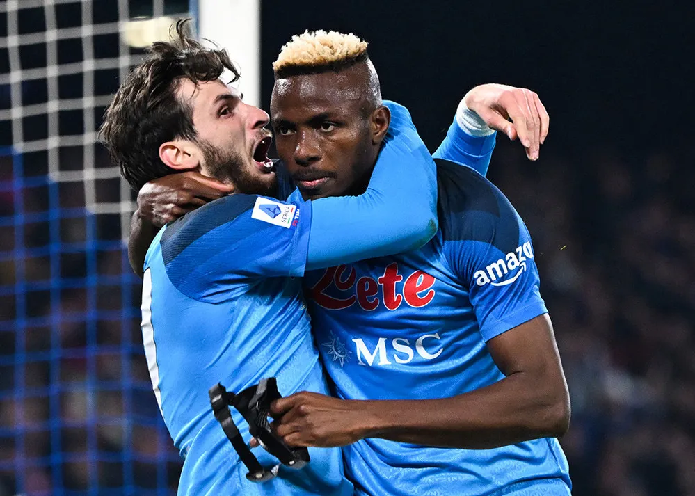 Cúp C1: Real và Napoli đoạt hai tấm vé cuối vào tứ kết
