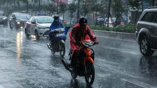 Đề phòng mưa to, lốc sét, gió giật mạnh tại vùng núi Bắc Bộ 1