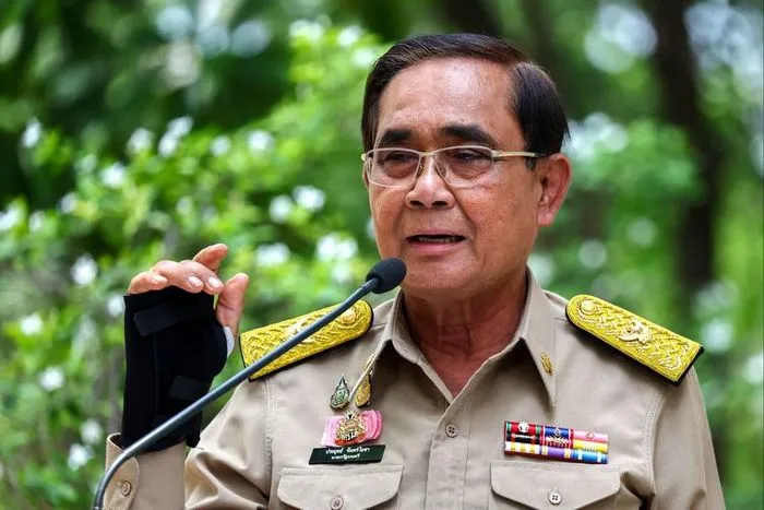 Vua Thái Lan phê chuẩn giải tán Quốc hội, chuẩn bị bầu cử vào tháng 5 1