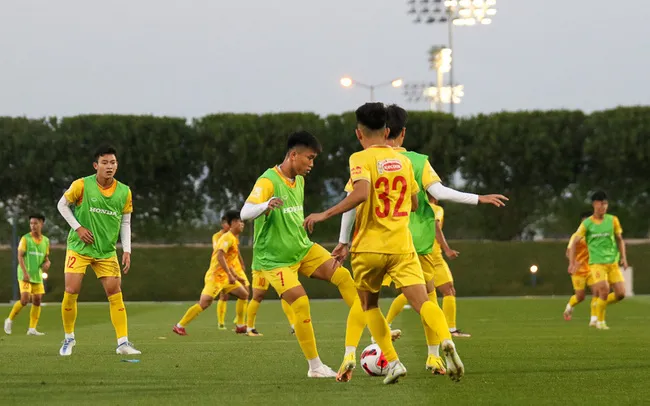 U23 Việt Nam nghiêm túc tập luyện cho trận gặp Iraq tại Doha Cup