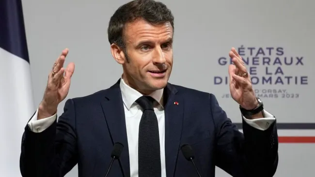 Tổng thống Pháp quyết tâm cải cách hệ thống hưu trí 1