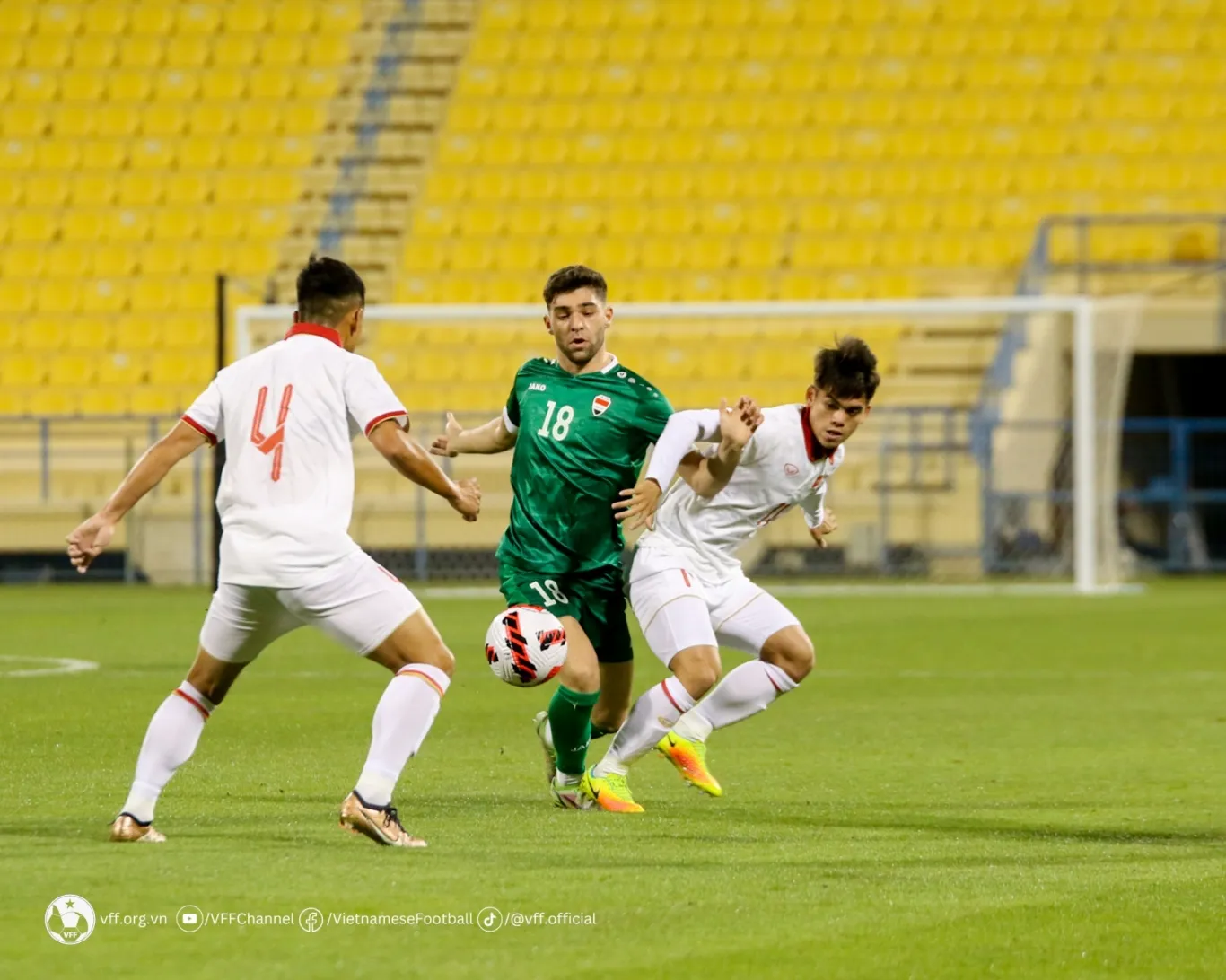 Doha Cup: U23 Việt Nam thua Iraq trong thế thiếu người