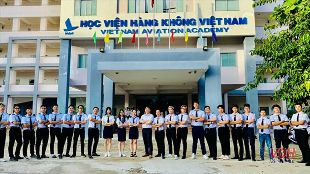 Học viện hàng không việt nam