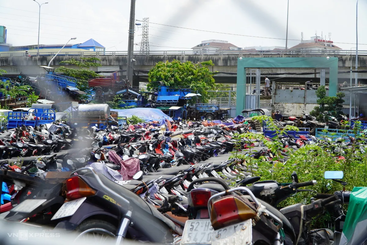 xe tang vật