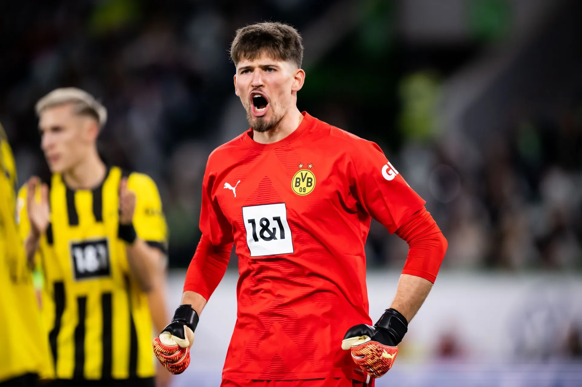 De Gea từ chối gia hạn, MU nhắm thủ thành Dortmund thay thế