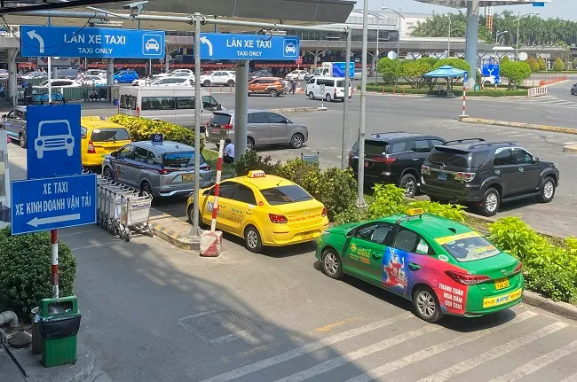 Điểm tin chiều 31/3: 1/4 chính thức thu phí taxi vào Tân Sơn Nhất | Cảnh báo lừa đảo bằng Deepfake 1