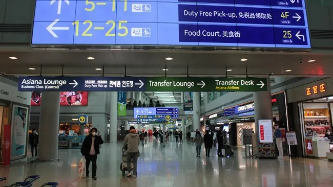 Hàn Quốc giảm thủ tục khai báo cho du khách khi nhập cảnh 1