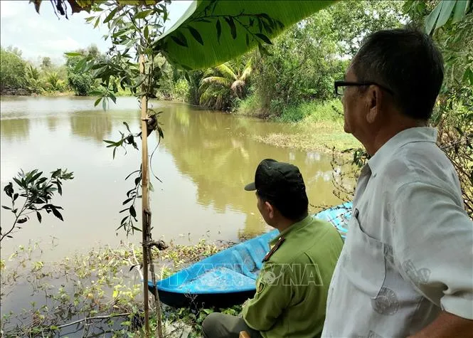 Ao nhà ông Lê Vĩnh Hiệp, nơi người dân phát hiện có cá sấu xuất hiện. 