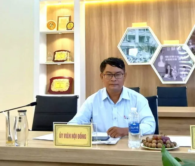 Bài 3: Đấu tranh phản bác quan điểm sai trái, thù địch phủ nhận vai trò lãnh đạo của Đảng 1