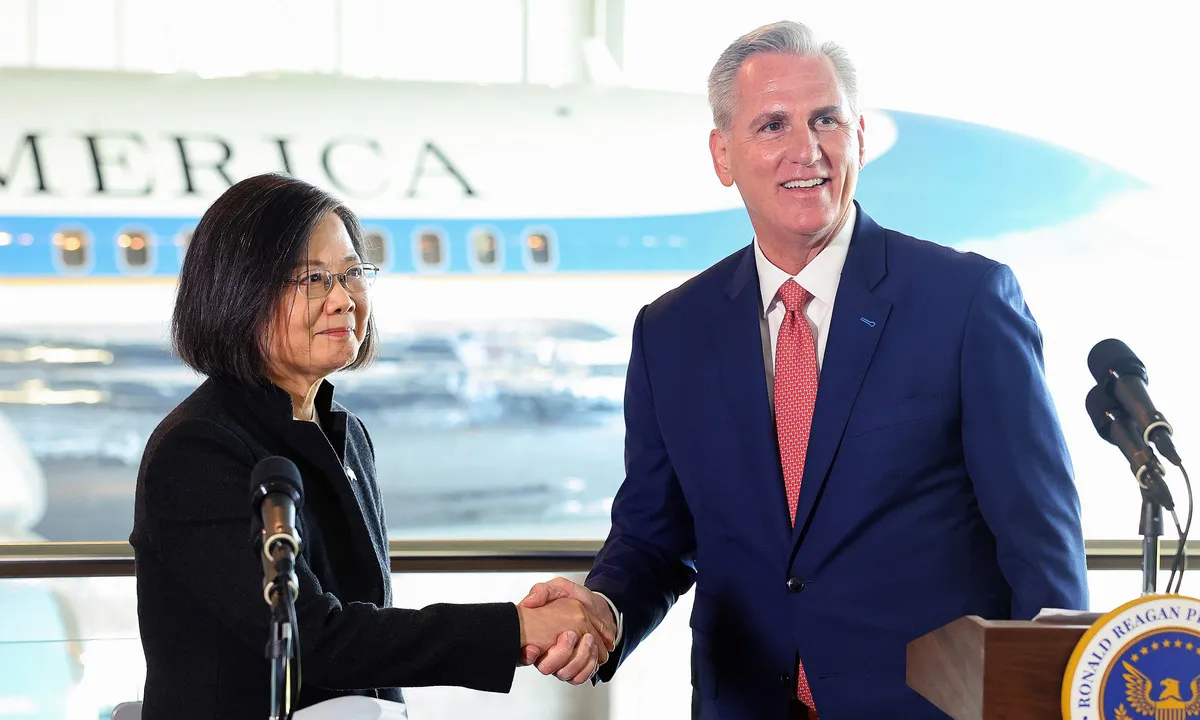 Chủ tịch Hạ viện Mỹ Kevin McCarthy gặp bà Thái Anh Văn 1