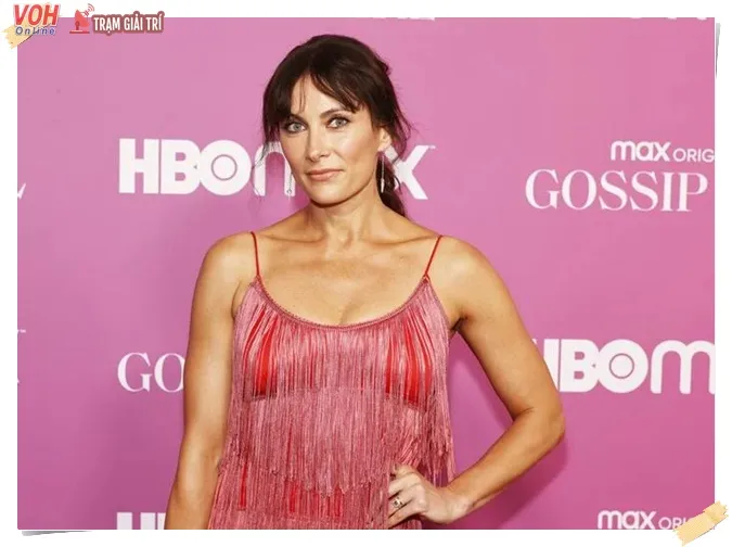 Nữ ca sĩ người Mỹ bị sảy thai trong lúc biểu diễn trước 2000 khán giả 1