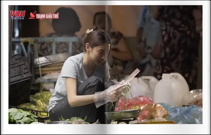 Hoa hậu Thùy Tiên ra chợ bán rau, xúc động khi nghe tâm sự của tiểu thương 2