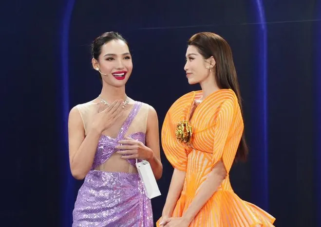 Đang hoàn chỉnh hồ sơ xử phạt chương trình Đại sứ Hoàn mỹ 2023 - Ca sĩ Hương Giang 1