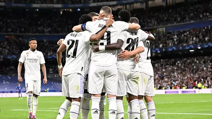 Benzema và Asensio giúp Real sáng cửa vào bán kết Cúp C1