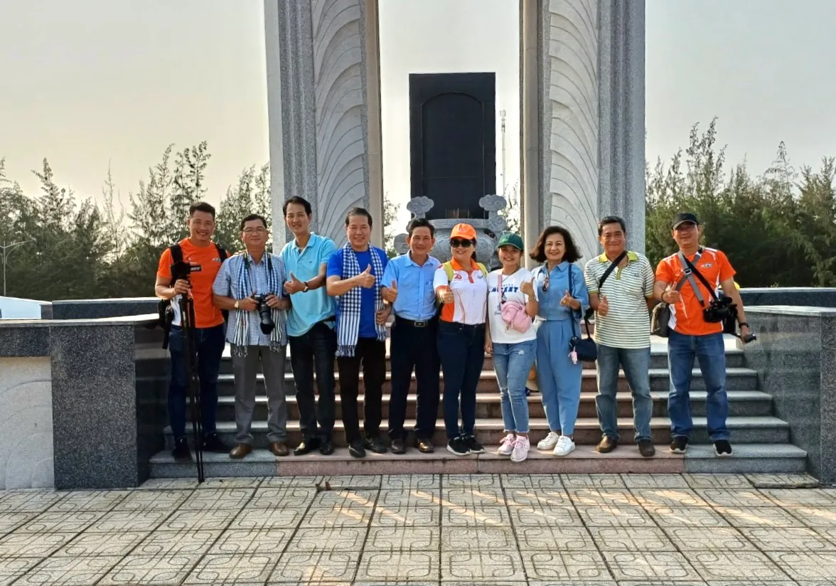 Tháng 4 về Thạnh Phú nhớ đoàn tàu không số Huyền thoại 1