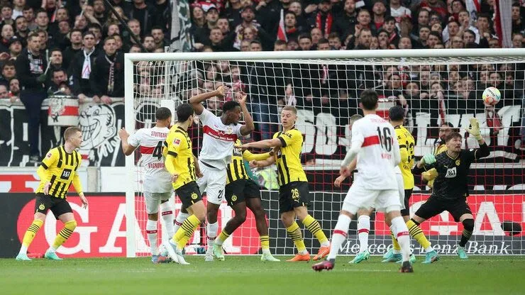 Bayern và Dortmund cùng rơi chiến thắng tại vòng 28 Bundesliga