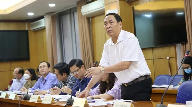 Chấn chỉnh cách tổ chức tại Sở Tư pháp Hà Nội để giải quyết tình trạng hàng dài người chờ đợi 1