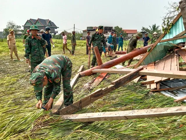 Khắc phục hậu quả mưa dông lốc xoáy làm hư hại hơn 100 ngôi nhà 1