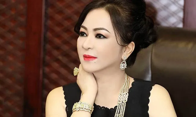 Truy tố bà Nguyễn Phương Hằng và đồng phạm 1
